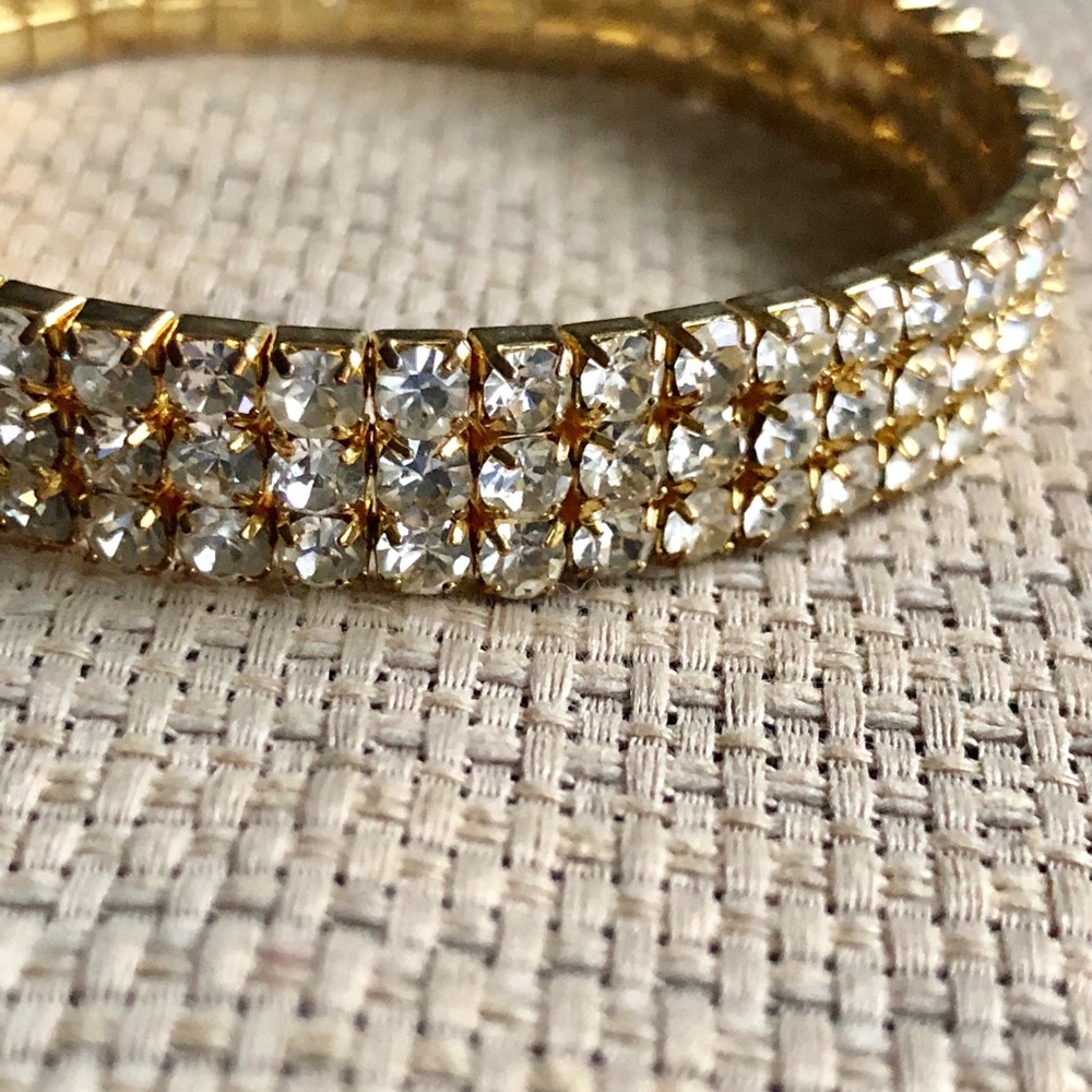 Sparkly Crystals in an Adjustable Gold Bracelet - Picture 4 of 4